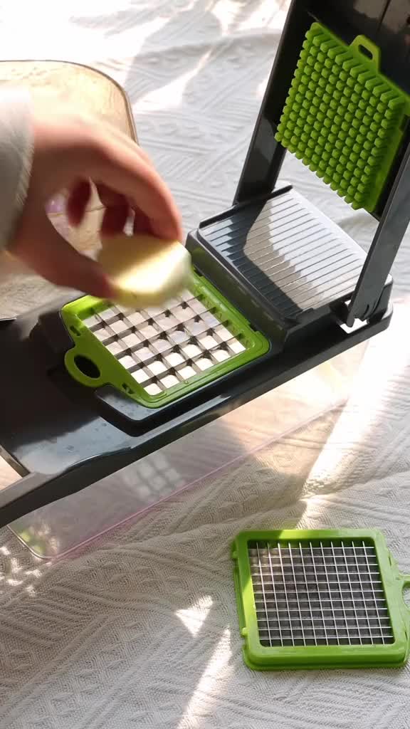 🥕 Coupe-légumes multifonctionnel – Votre allié gain de temps en cuisine !