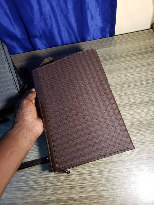 Sac à main pour homme élégant